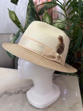 Stacy Adams Cream and Tan Straw Fedora with Feather Trim
